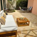 Appartement Seaside Backyard *