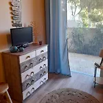 Seaside Backyard Appartement *