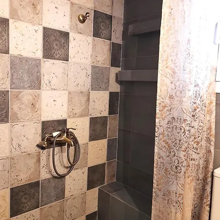 Appartement Seaview Backyard *